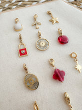 Charger l'image dans la galerie, CHARM’S - Rouge & Or