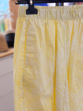 Charger l'image dans la galerie, JOHANNA PARIS - Pantalon magique BANDANA JAUNE
