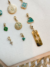 Charger l'image dans la galerie, CHARM’S - Vert & Or