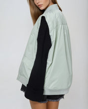 Charger l'image dans la galerie, Veste - Bomber sans manches