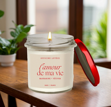 Charger l'image dans la galerie, Bougie - AMOUR