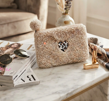 Charger l'image dans la galerie, Pochette DOLLY