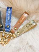 Charger l'image dans la galerie, Porte-clés - CHEZ NOUS