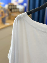 Charger l'image dans la galerie, JOHANNA PARIS - T-shirt BIBA
