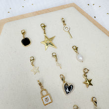 Charger l'image dans la galerie, CHARM’S - Blanc & Or