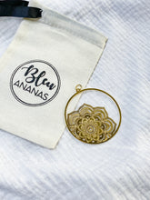 Charger l'image dans la galerie, Pendentif - MANDALA