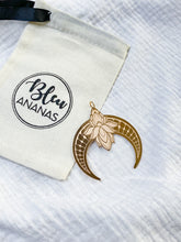 Charger l'image dans la galerie, Pendentif - CROISSANT DE LUNE