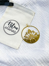 Charger l'image dans la galerie, Pendentif - LOTUS