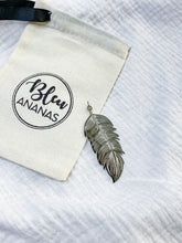 Charger l'image dans la galerie, Pendentif - PLUME