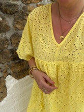 Charger l'image dans la galerie, Robe - BRODERIE

