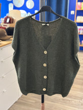 Charger l'image dans la galerie, Look du jour - GRIS ou KAKI ?
