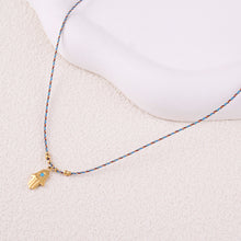 Charger l&#39;image dans la galerie, Collier - MAXINE main
