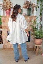 Charger l&#39;image dans la galerie, Chemise ÉTOILE blanche
