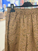 Charger l'image dans la galerie, JOHANNA PARIS - Pantalon magique FLEURS
