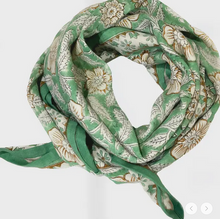 Charger l&#39;image dans la galerie, Foulard - DEHLI JADE
