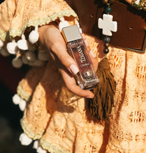 Charger l'image dans la galerie, MADAMIRMA Tzigana
