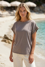 Charger l'image dans la galerie, T-Shirt - JOLENE
