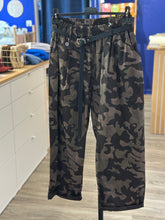 Charger l'image dans la galerie, Pantalon - CAMO
