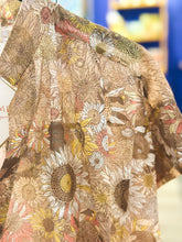 Charger l'image dans la galerie, JOHANNA PARIS - Blouse TOURNESOL TAUPE
