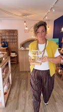 Charger et lire la vidéo dans la visionneuse de la Galerie, JOHANNA PARIS - Pantalon magique LARGE A POCHE rayé
